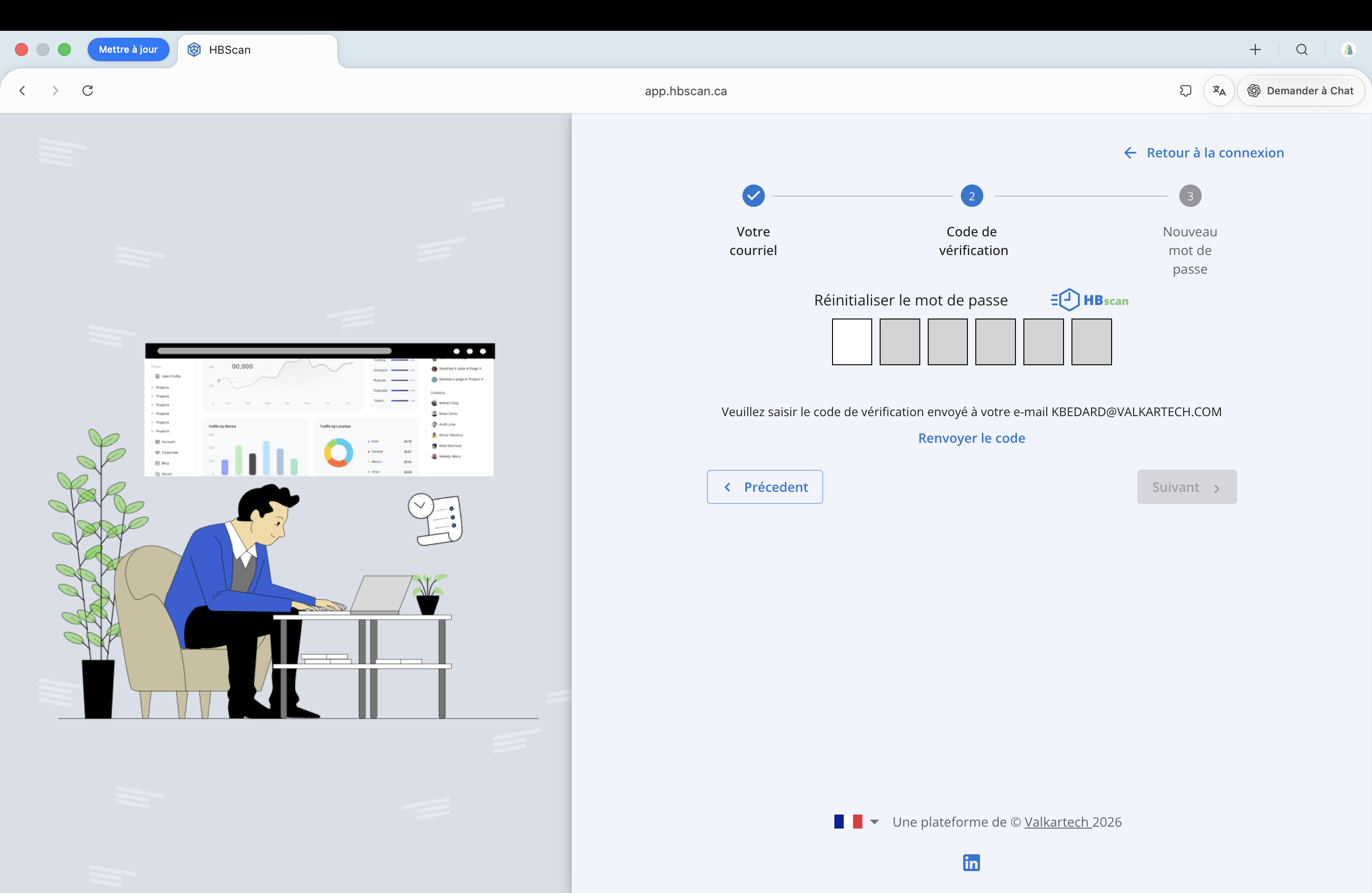 Capture: étape 2 du flux de réinitialisation — six cases pour saisir le code à 6 chiffres reçu par courriel, lien « Renvoyer le code », boutons Précédent et Suivant.