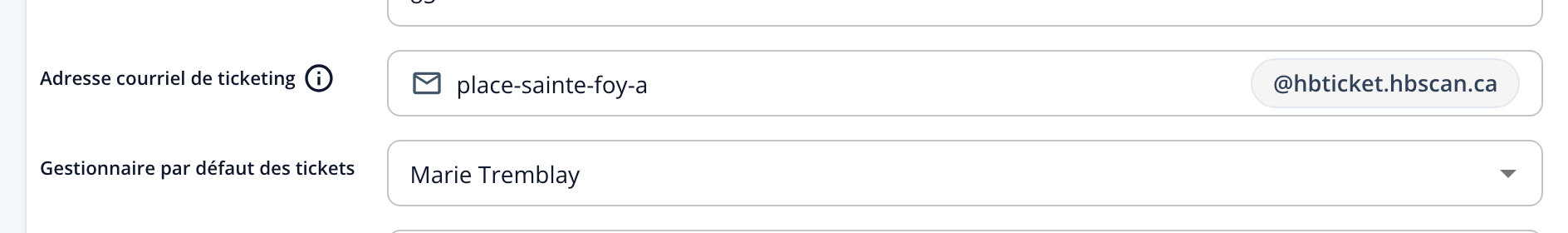 Capture: champs « Adresse courriel de ticketing » (avec le suffixe @hbticket.hbscan.ca) et « Gestionnaire par défaut des tickets » de la fiche d'un immeuble.